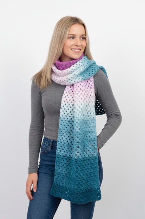 SIERRA Hooded Scarf